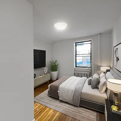 Rented by Manhattan Realty Group | media 4