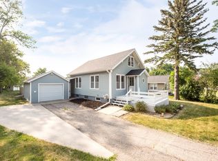 604 W 1st Ave, Osakis, MN 56360
