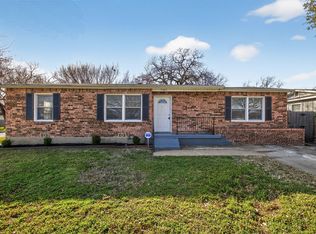 701 Harrison Ln, Hurst, TX 76053