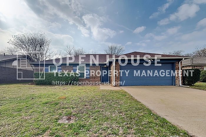 1st image of 6402 Hidden Springs Dr