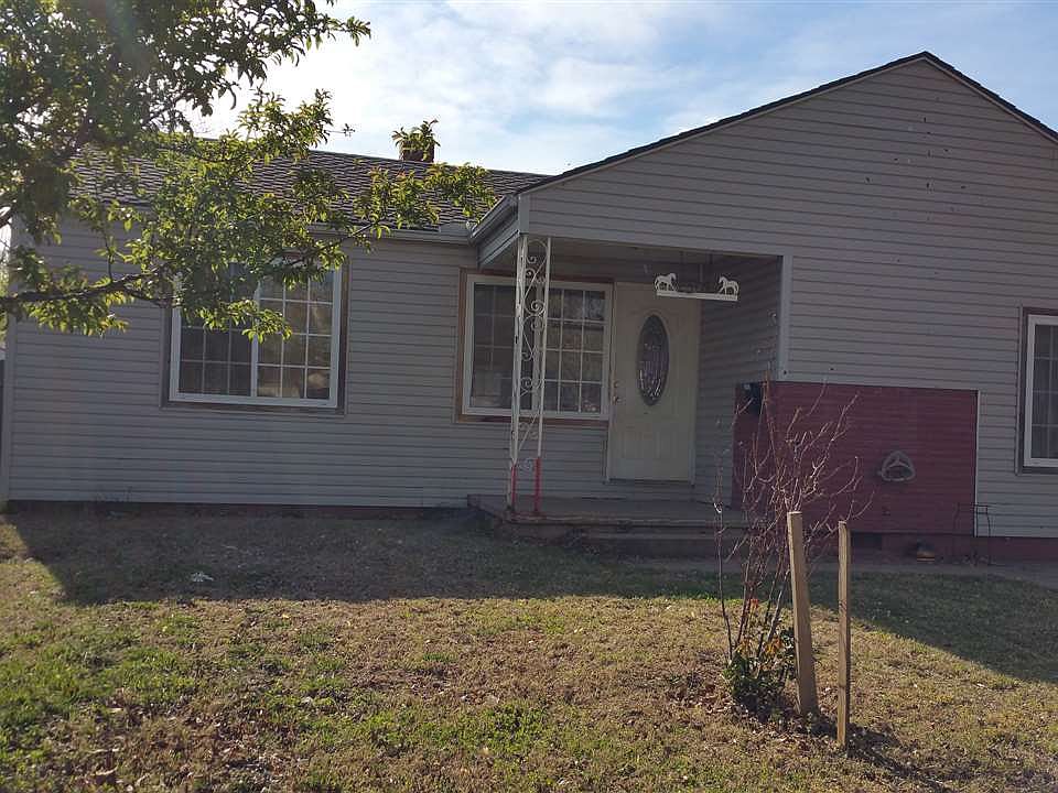 2nd image of 2507 S Greenwood St
