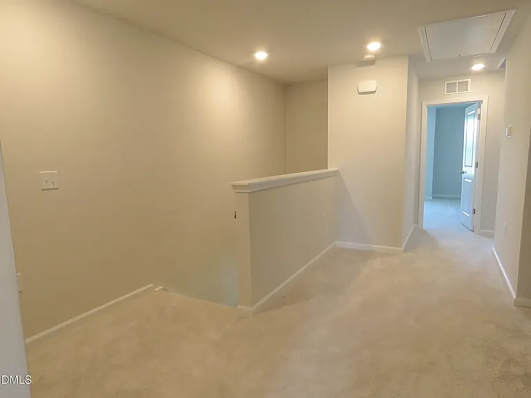 5118 Anamosa St — Photo 4