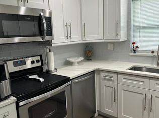 5169 Lakefront Blvd APT D, Delray Beach, FL 33484