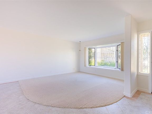 3rd image of 25620 Cielo Ct