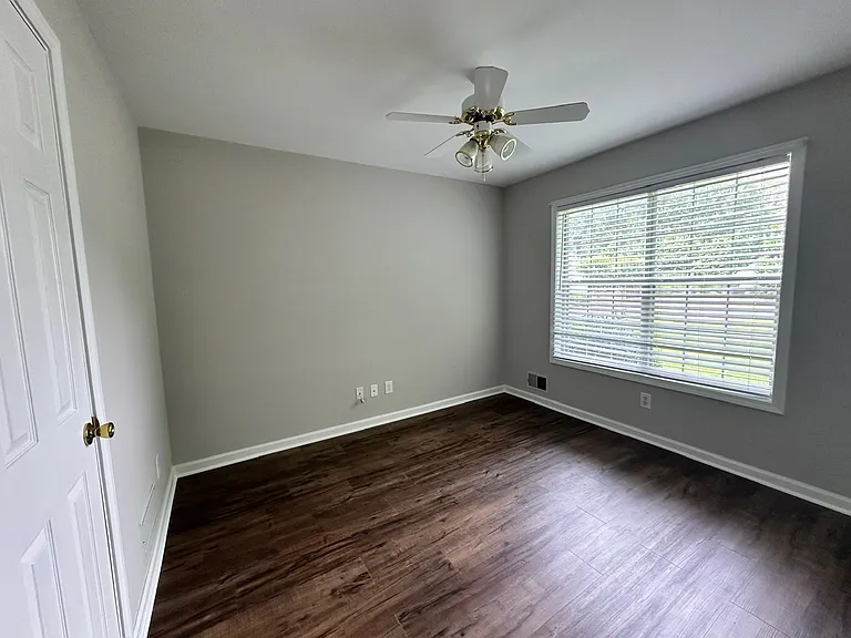 5885 Sarah Orr Ln — Photo 21