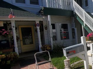 14322 Beacon St #1, Orland Park, IL 60462