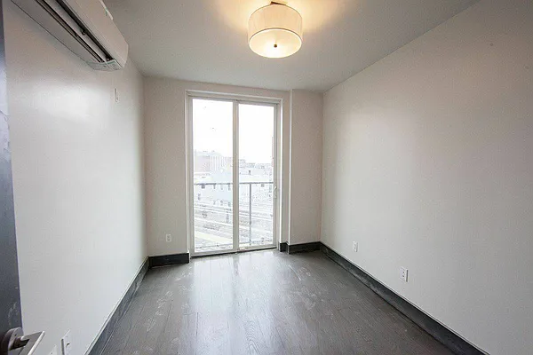 Rented by Brooklyn Group | media 34