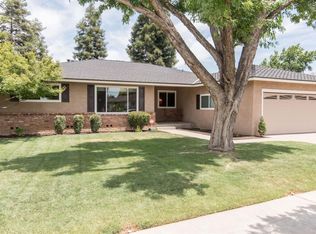 2386 E Los Altos Ave, Fresno, CA 93710