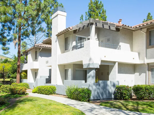 Oak Park Apartment Homes