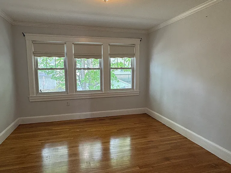 16 Edgewood Cir — Photo 8