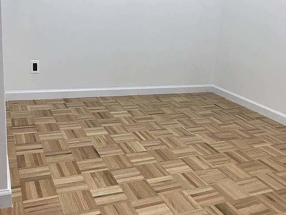 2nd image of 440 E 6th St #1B1
