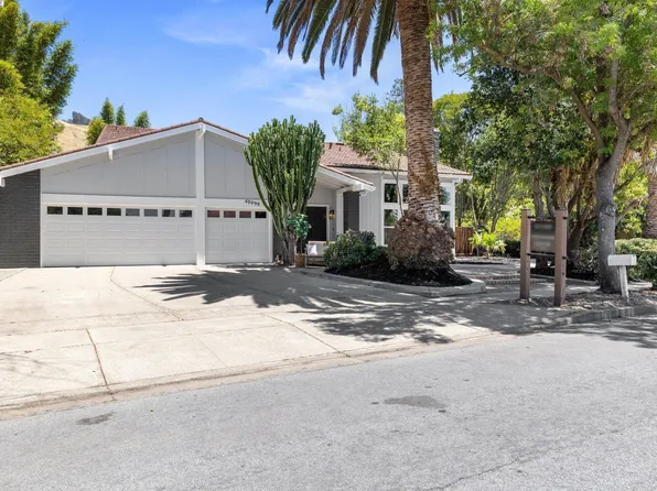 40090 Dolerita Ave, Fremont, CA 94539