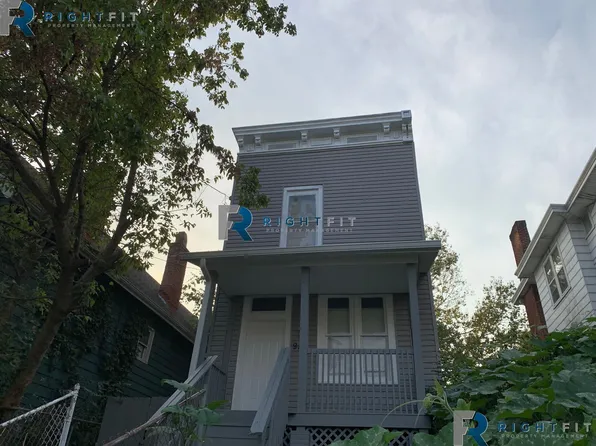 957 Fairbanks Ave, Cincinnati, OH 45205