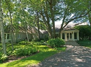 5224 Schaefer Rd, Edina, MN 55436