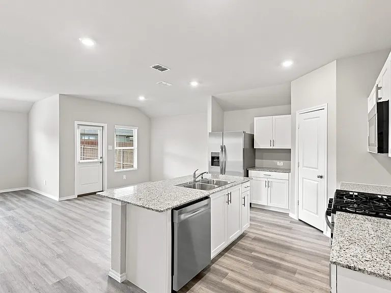 1076 Burnt Ranch Ln — Photo 5