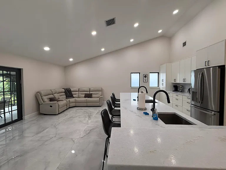 9629 El Clair Ranch Rd — Photo 7