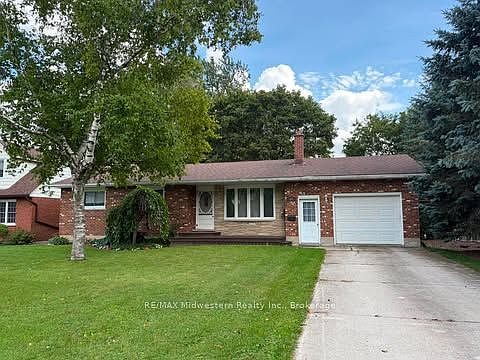 1st image of 69 Louise St