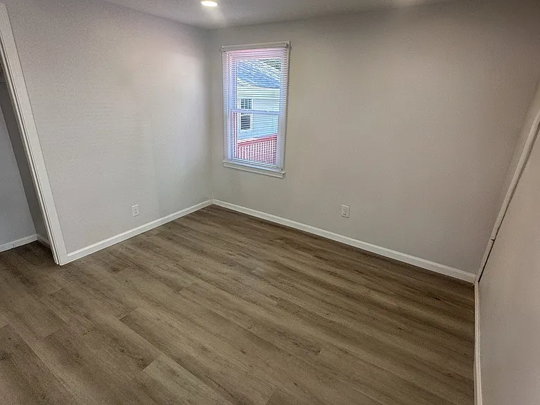 1185 Brighton Rd — Photo 16