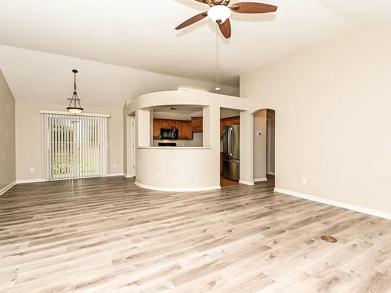 416 Arrowhead Trl — Photo 7