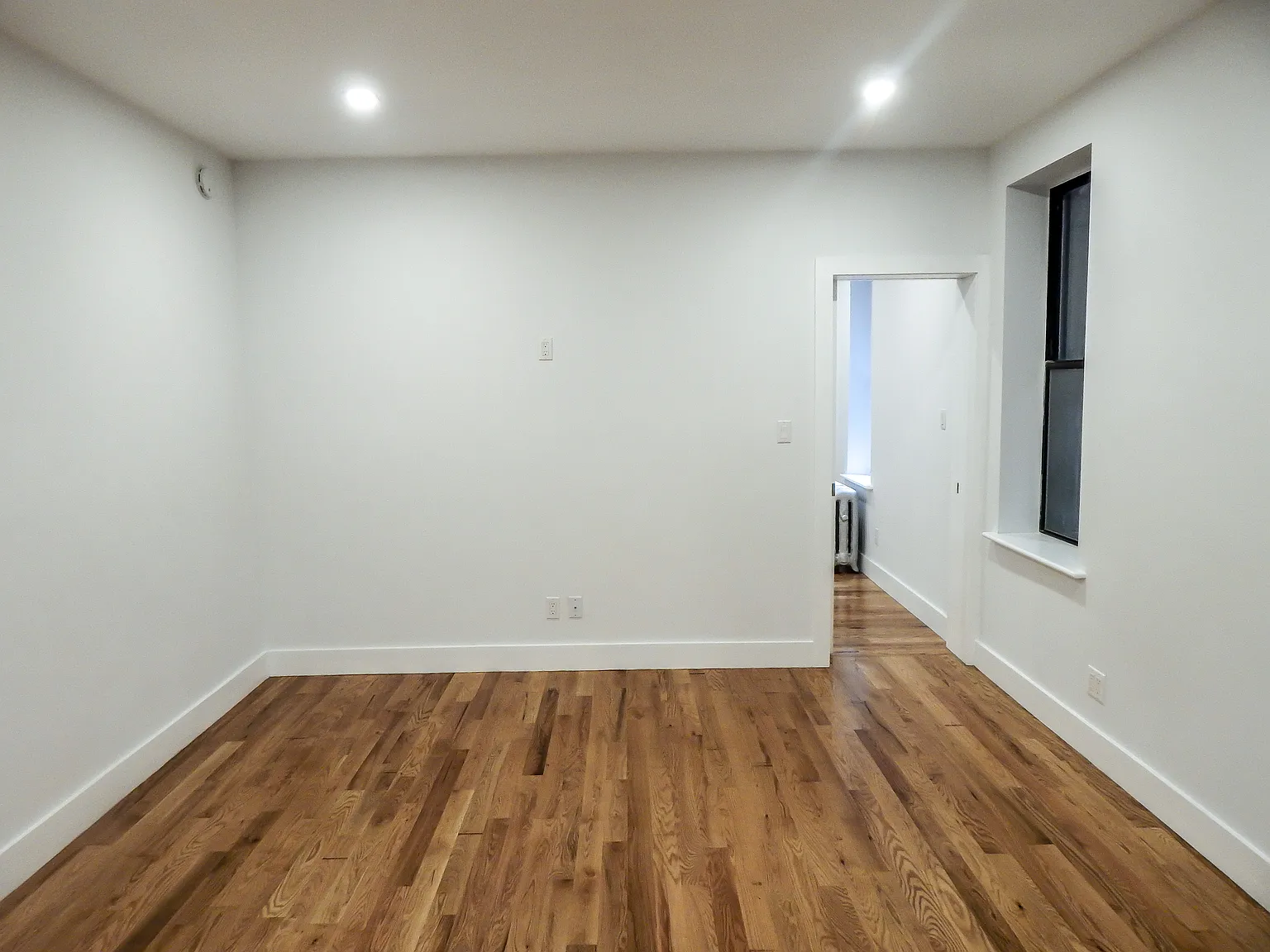 172 West 77th Street — Photo 2