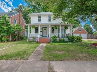 72 Algonquin Rd, Hampton, VA 23661