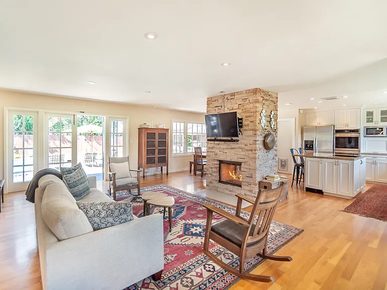 313 Point San Pedro Rd — Photo 20