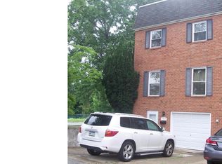 101 Rennard Pl, Philadelphia, PA 19116