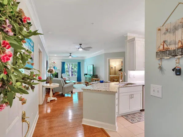 1025 Riverland Woods Pl APT 212, Charleston, SC 29412