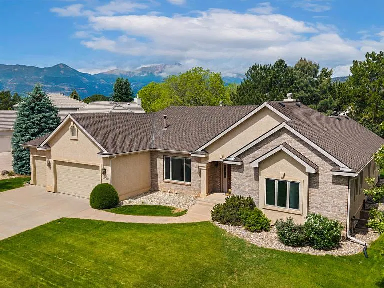 3830 Brushland Ct — Photo 3