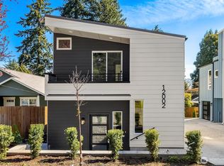 12002 20th Street NE #3, Seattle, WA