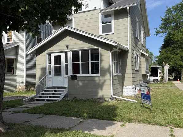 537 Lathrop St, Lansing, MI 48912