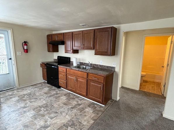 324 W Washington St #2