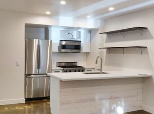 223 S Padre Juan Ave #B-1BA-450SQFT, Ojai, CA 93023