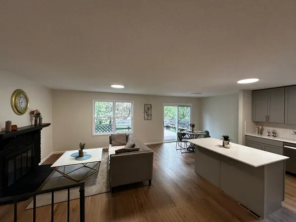 7748 Cayenne Plz W, Woodbury, MN 55125