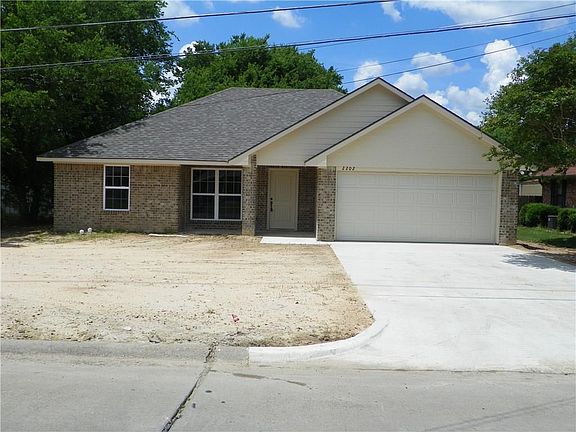 2nd image of 2202 Melody Cir