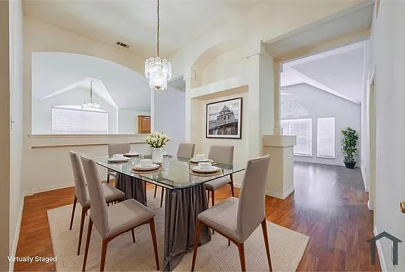 216 Quail Trail Ln — Photo 3