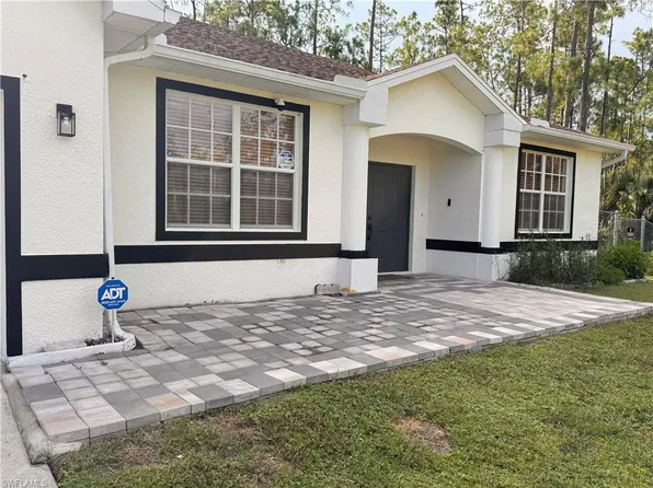 1307 Glenn AVE, LEHIGH ACRES, FL 33972