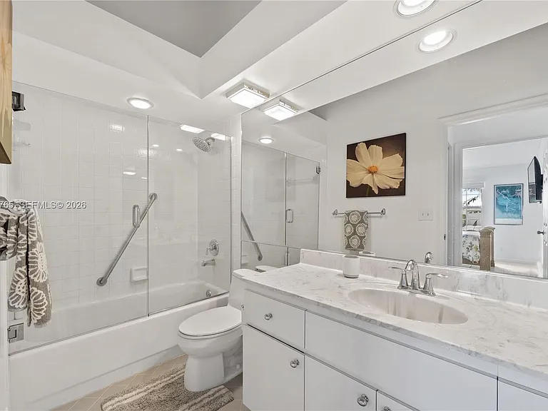 8962 SE Riverfront Ter — Photo 12