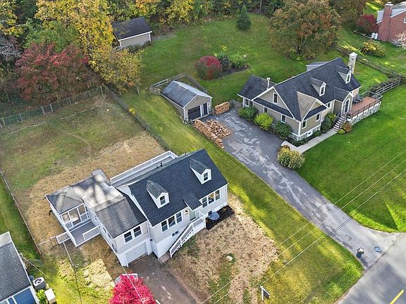 3rd image of 2105 Stringtown Rd