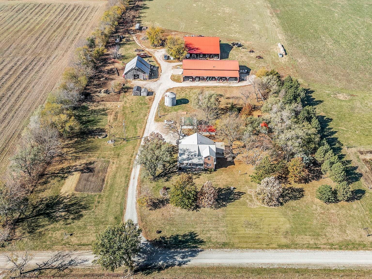 28821C S Croco Rd #28821-1, Melvern, KS 66510 | MLS #237546 | Zillow