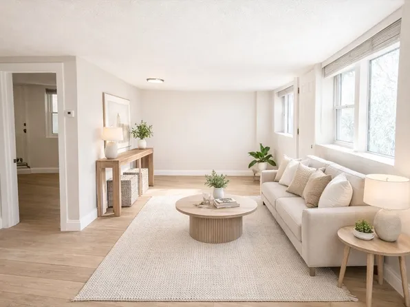 53 White St #G, Boston, MA 02128