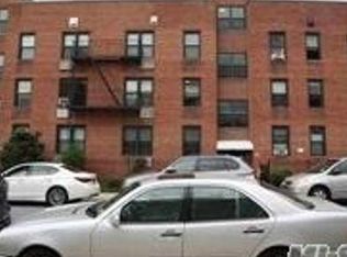 6110 183rd St APT 1F, Fresh Meadows, NY 11365