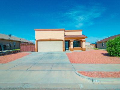 820 Desert Cactus Dr, Horizon City, TX, 79928
