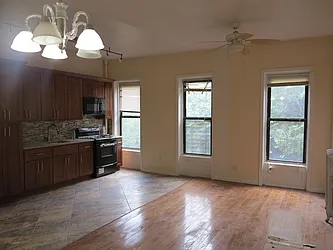 Rented by Target Realty Group