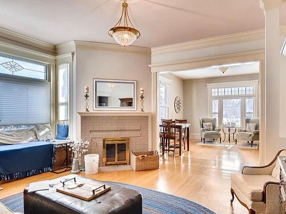 2nd image of 681 Lincoln Ave #1