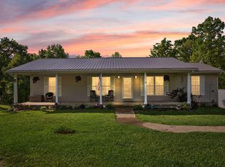 23 Red Oak Dr, Whitley City, KY 42653