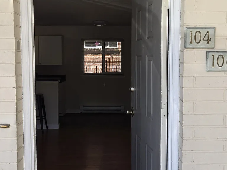 400 NE 65th St #104 — Photo 3