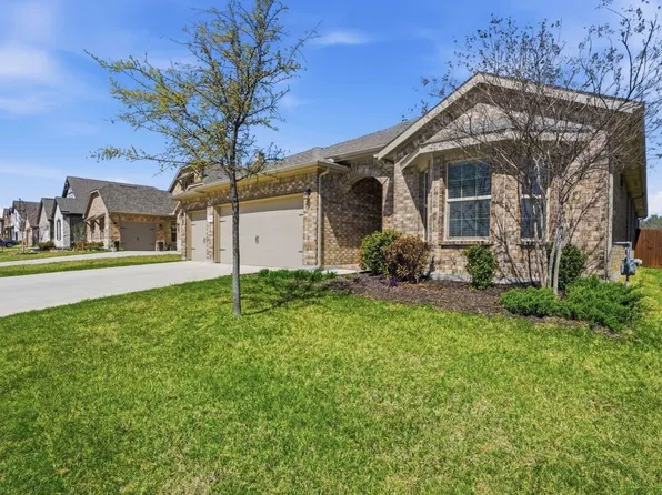 1716 Bellatrix Dr, Haslet, TX 76052