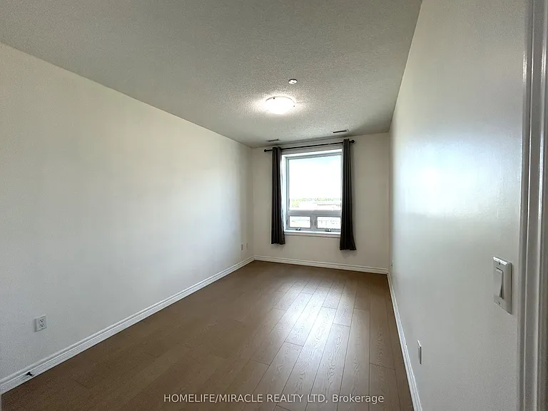 7400 Markham Rd #423 — Photo 22