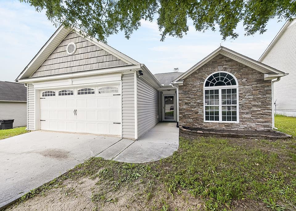 1st image of 2813 Nancy Dr